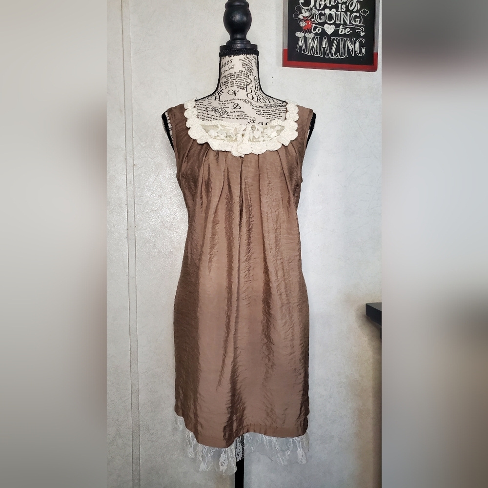Antilia Femme Elegant Brown and Cream Lace Trim Mini Dresss Size:M